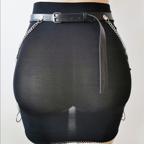 Leather Belt Chain Skirt Harness - Picture 5 of 6